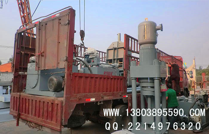 貴州液壓磚機發(fā)貨現場